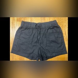 Black Lenin Shorts